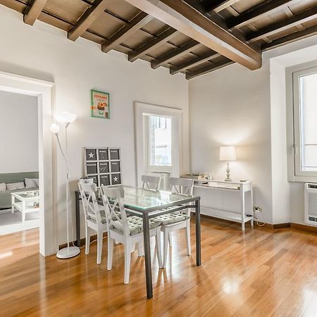 Navona Bernini Lodge โรม ภายนอก รูปภาพ