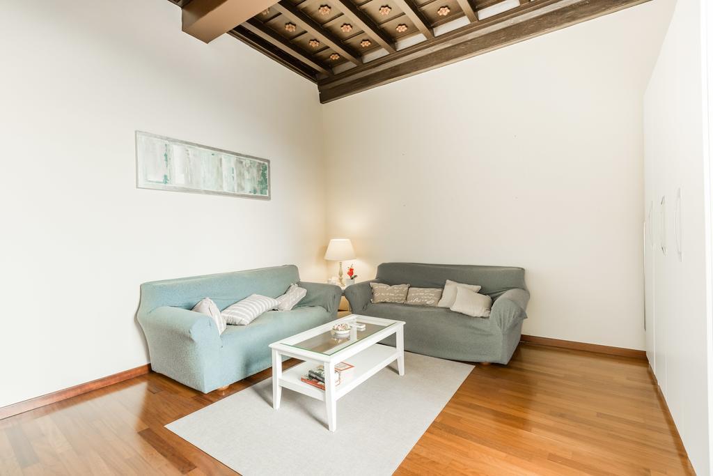 Navona Bernini Lodge โรม ภายนอก รูปภาพ